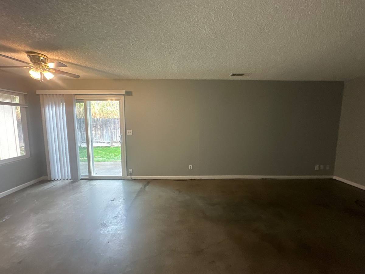 Townhouse for rent at 1331 Frankfort Court, Merced, CA 95348