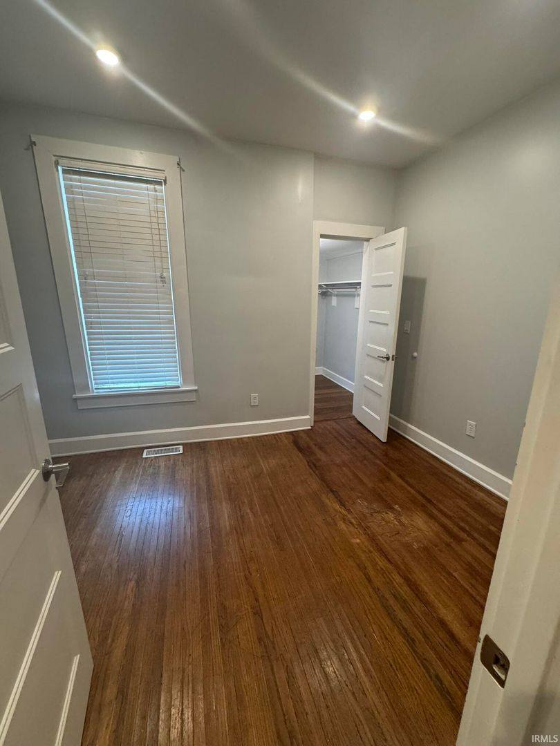 Apartment for rent at 729 E Hunter, Bloomington, IN 47401