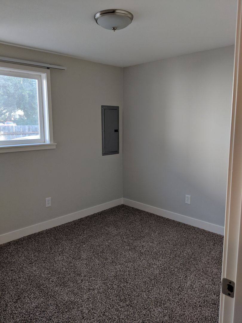 Apartment for rent at 613 NW 9th Ave, Camas, WA 98607