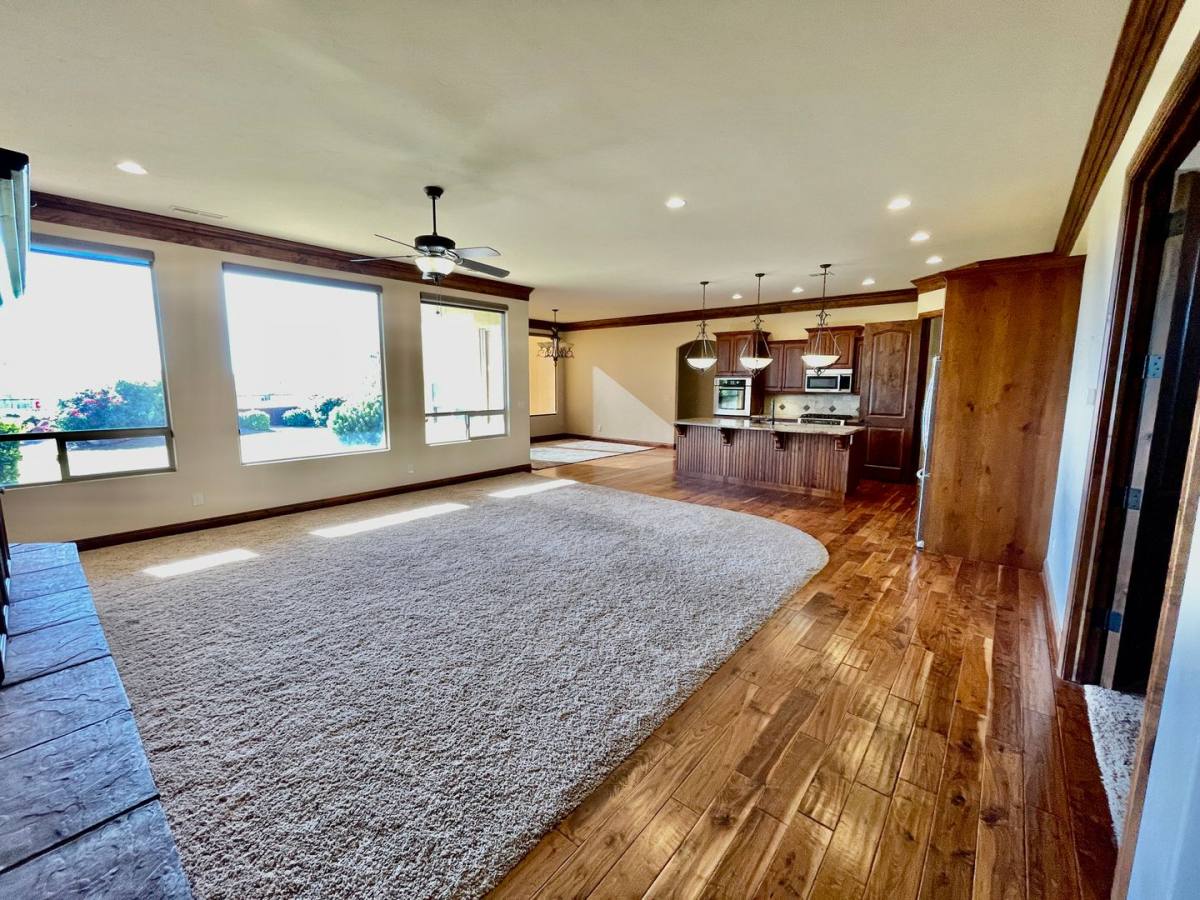 House for rent at 911 W Blue Mountain Rd, Washington, UT 84780