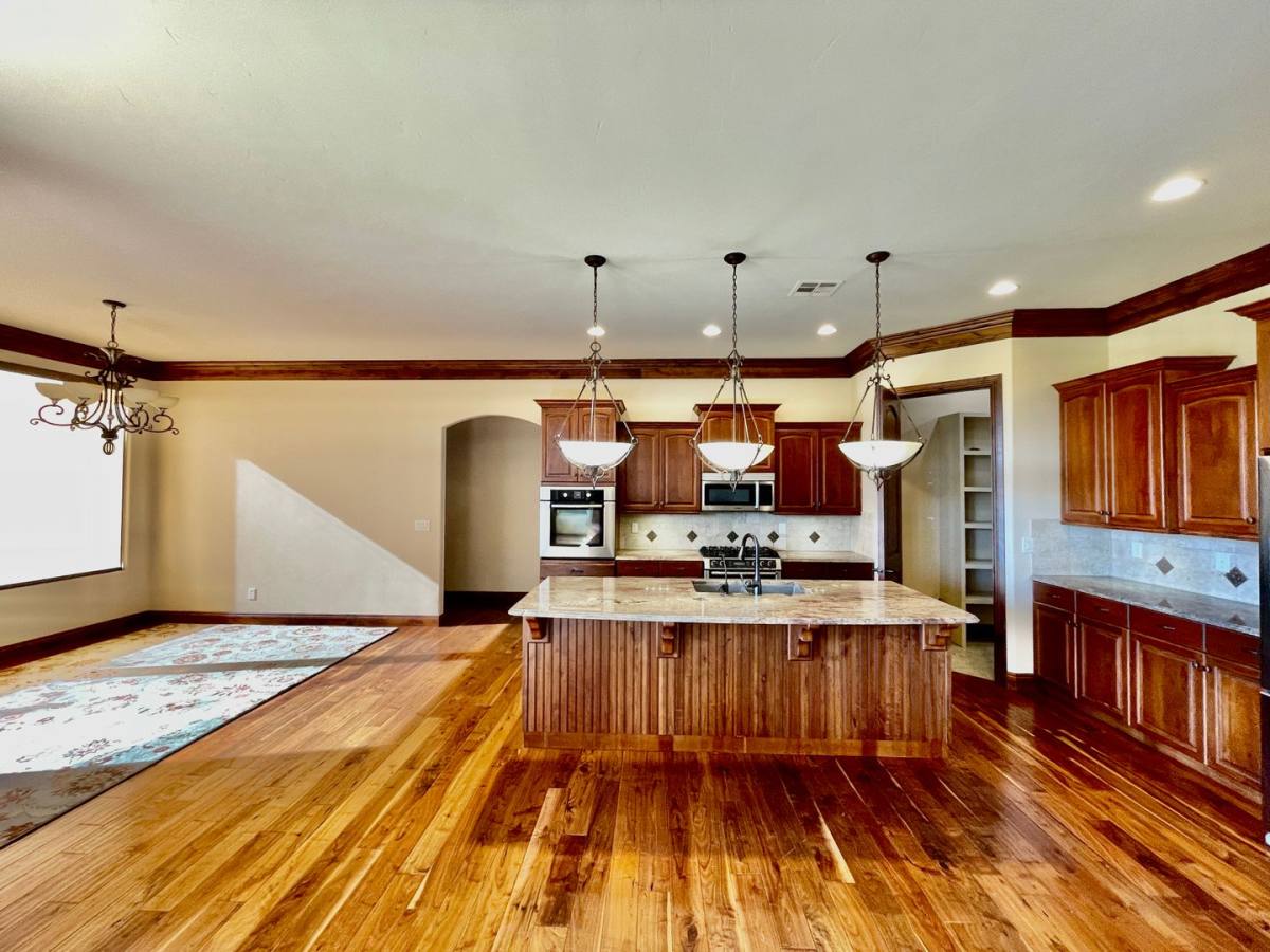 House for rent at 911 W Blue Mountain Rd, Washington, UT 84780