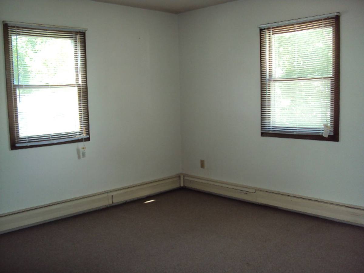 Apartment for rent at 436 N 27th St, Fort Dodge, IA 50501