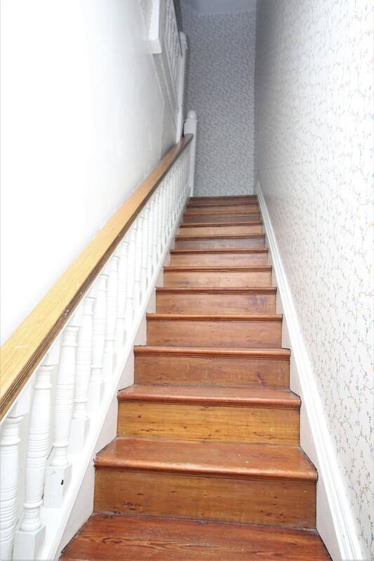 Apartment for rent at 1513 Bolton St, Baltimore, MD 21217