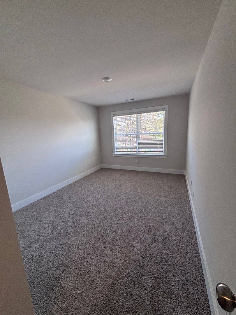 Townhouse for rent at 4634 Dogwood Place, Charlotte, NC 28212
