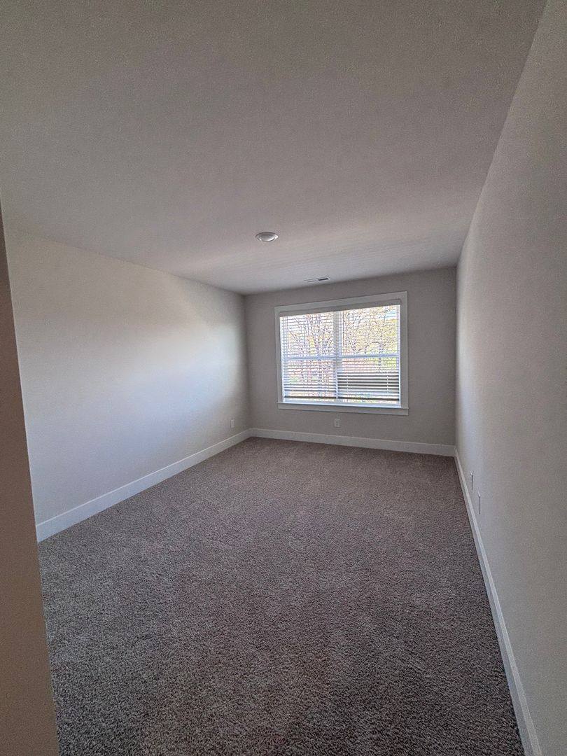 Townhouse for rent at 4634 Dogwood Place, Charlotte, NC 28212