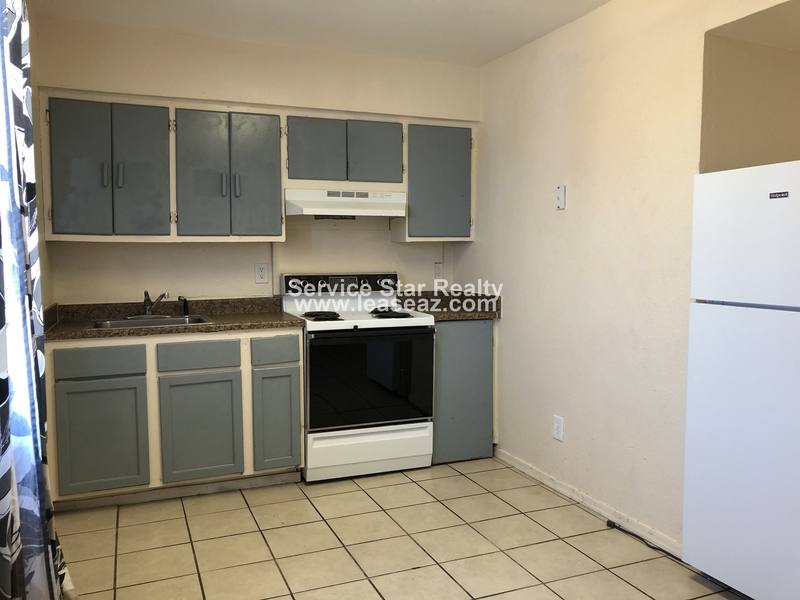 Apartment for rent at 2510 E Pueblo Ave #3, Phoenix, AZ 85040