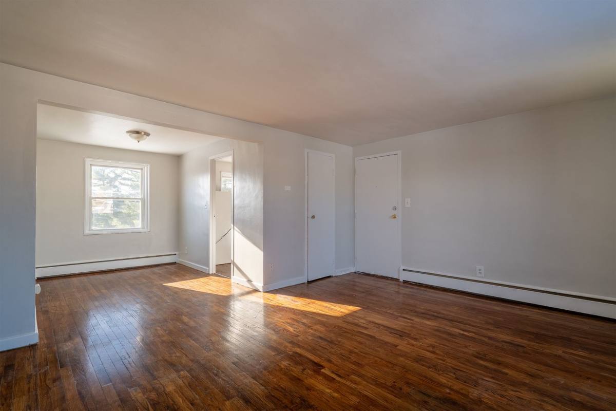 Apartment for rent at 52 Linda Dr, Buffalo, NY 14225