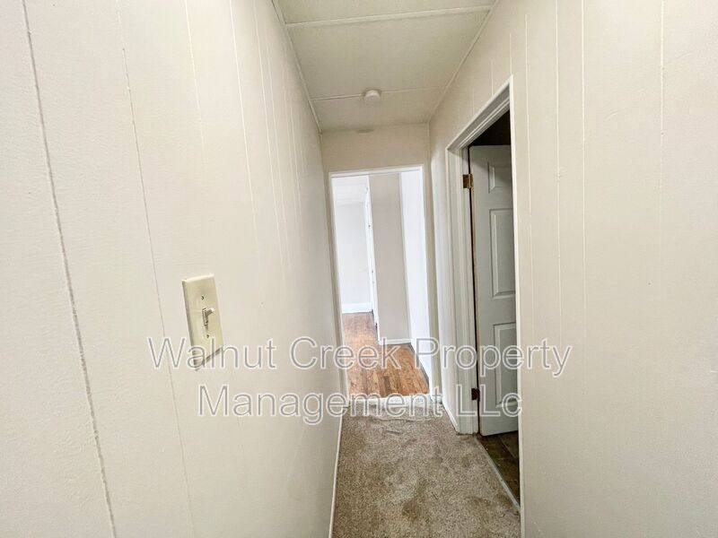 Apartment for rent at 810 E Erie C #4, Lorain, OH 44052