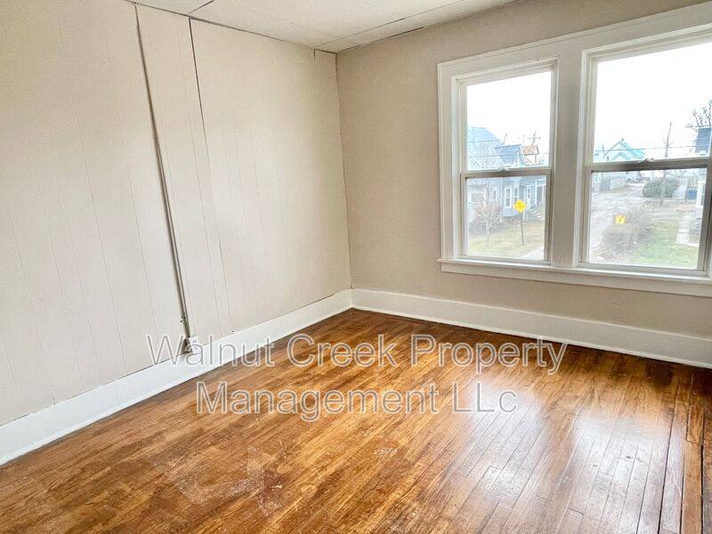 Apartment for rent at 810 E Erie C #4, Lorain, OH 44052