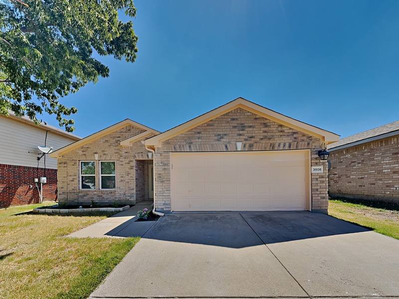 House for rent at 3808 Bandera Ranch Rd, Roanoke, TX 76262