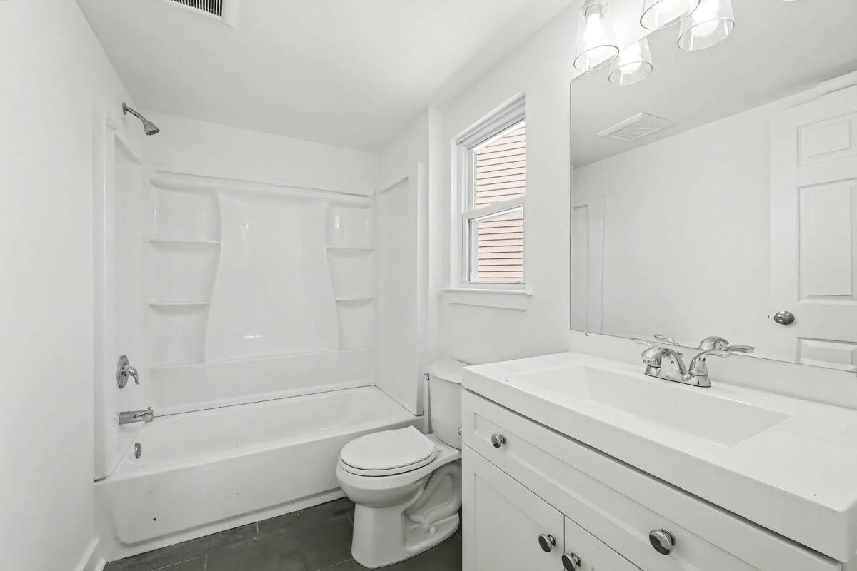 Apartment for rent at 201 E White Horse Pike, Absecon, NJ 08205