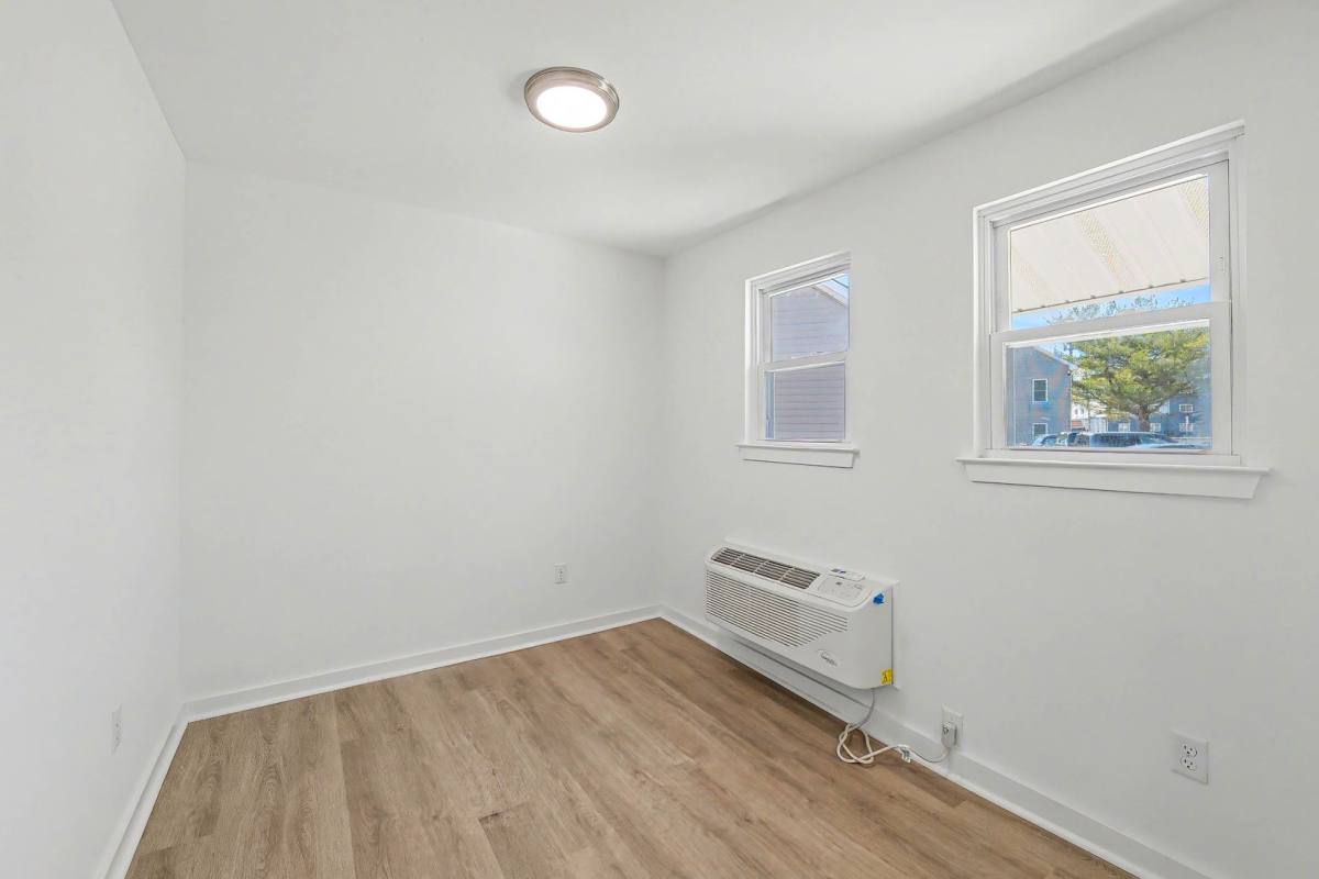 Apartment for rent at 201 E White Horse Pike, Absecon, NJ 08205