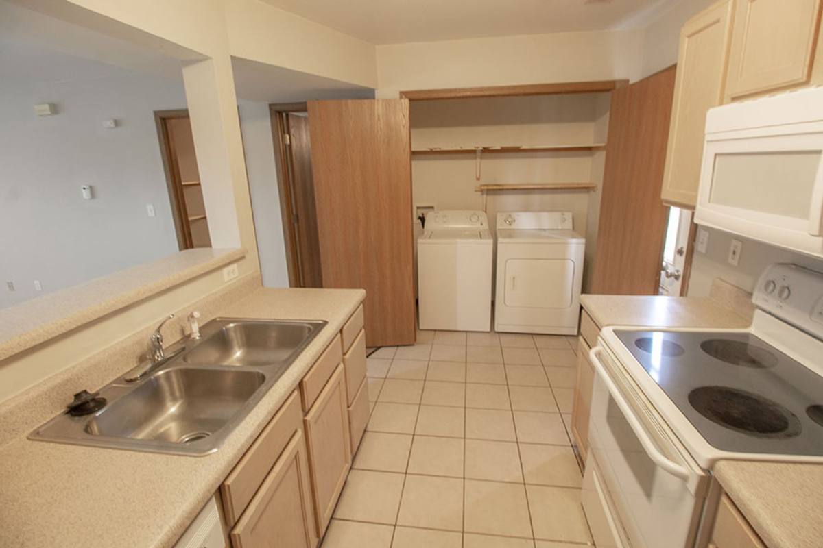 Apartment for rent at 1516-1518 Citadel Dr, Columbia, MO 65202