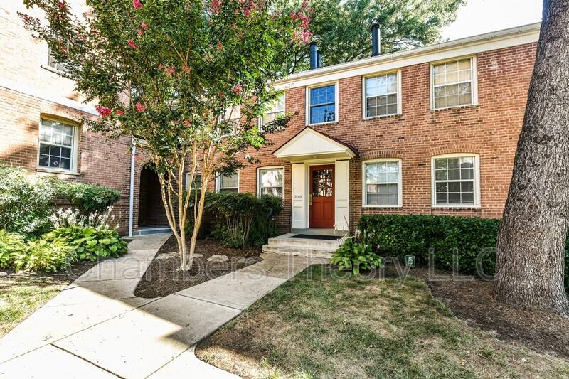 Apartment for rent at 2603 Arlington Blvd #102, Arlington, VA 22201