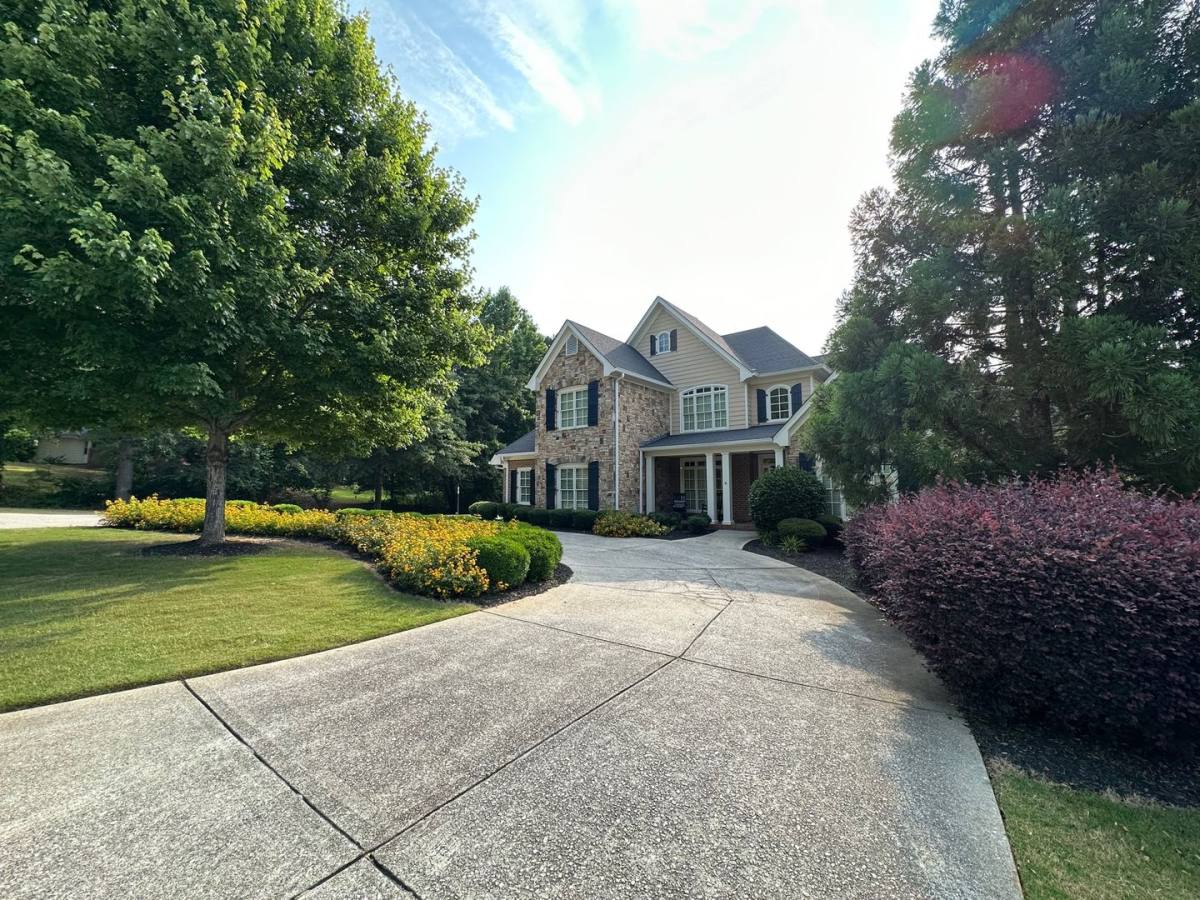 House for rent at 1051 Robinson Court, Athens, GA 30606