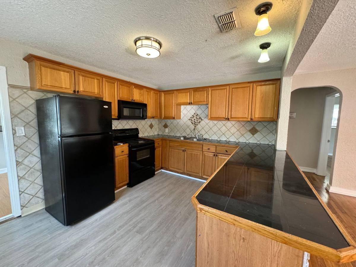 House for rent at 6295 3rd Ave S, Saint Petersburg, FL 33707