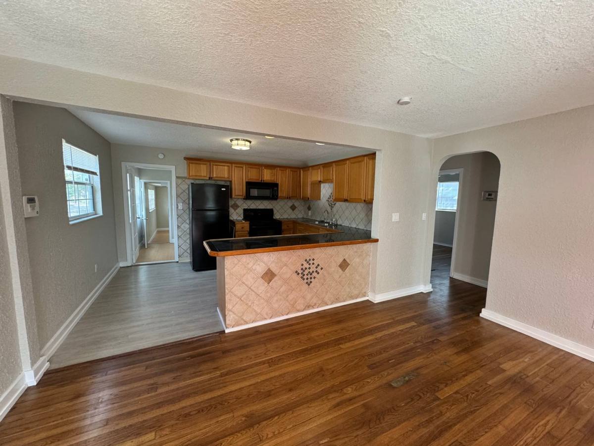 House for rent at 6295 3rd Ave S, Saint Petersburg, FL 33707