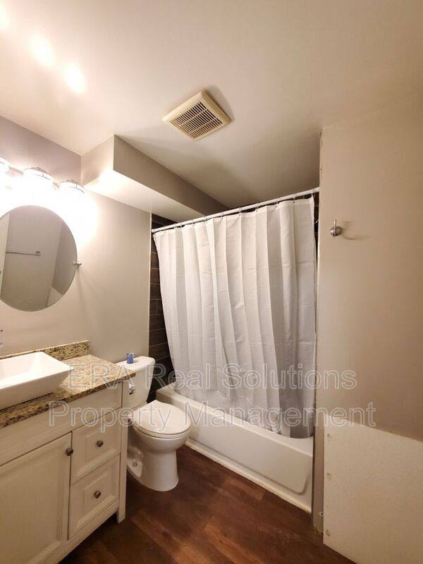 Apartment for rent at 2205 W Sullivant Ave, Columbus, OH 43223