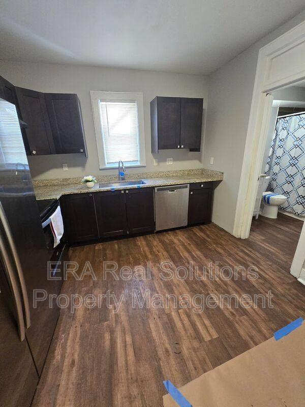 Apartment for rent at 2205 W Sullivant Ave, Columbus, OH 43223