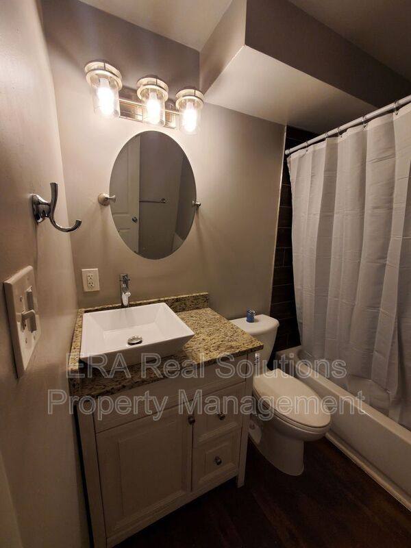 Apartment for rent at 2205 W Sullivant Ave, Columbus, OH 43223