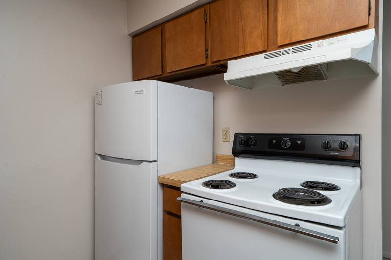 Apartment for rent at 413 W 14th St #3, Lawrence, KS 66044