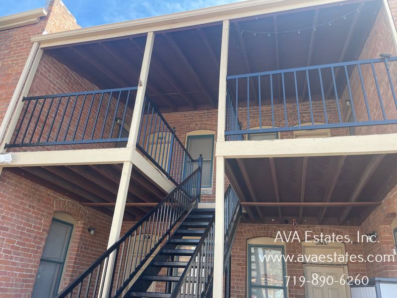 Apartment for rent at 407 W 11th St #B, Pueblo, CO 81003