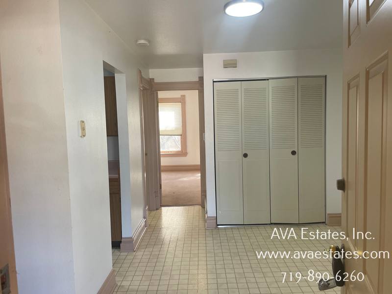 Apartment for rent at 407 W 11th St #B, Pueblo, CO 81003