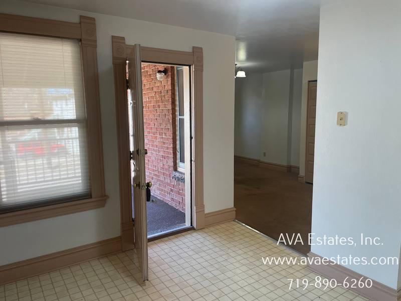 Apartment for rent at 407 W 11th St #B, Pueblo, CO 81003