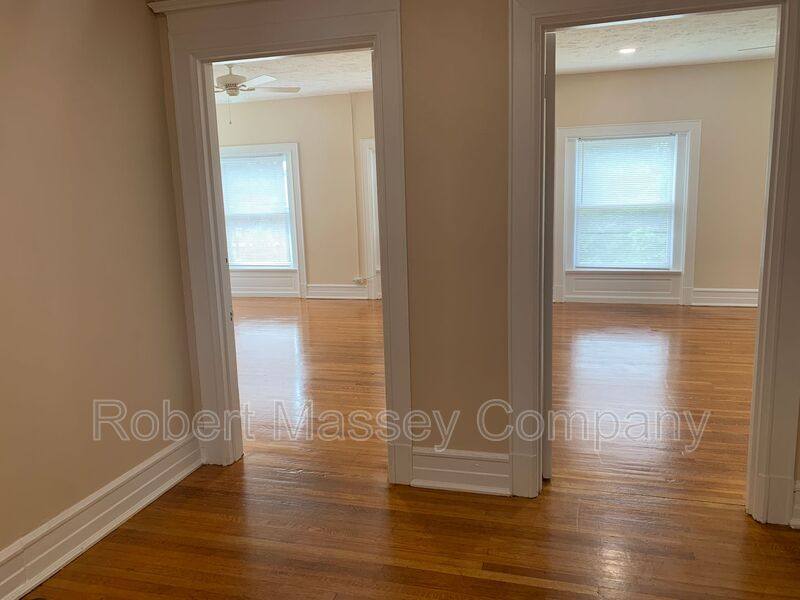 Apartment for rent at 1275 Cherokee Rd #3B, Louisville, KY 40204