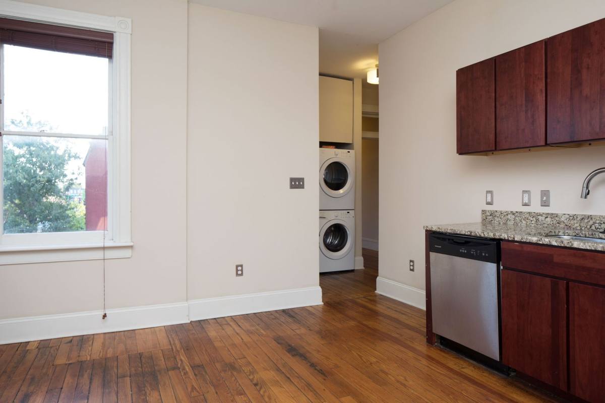 Apartment for rent at 411 N Adams St #8, Richmond, VA 23220