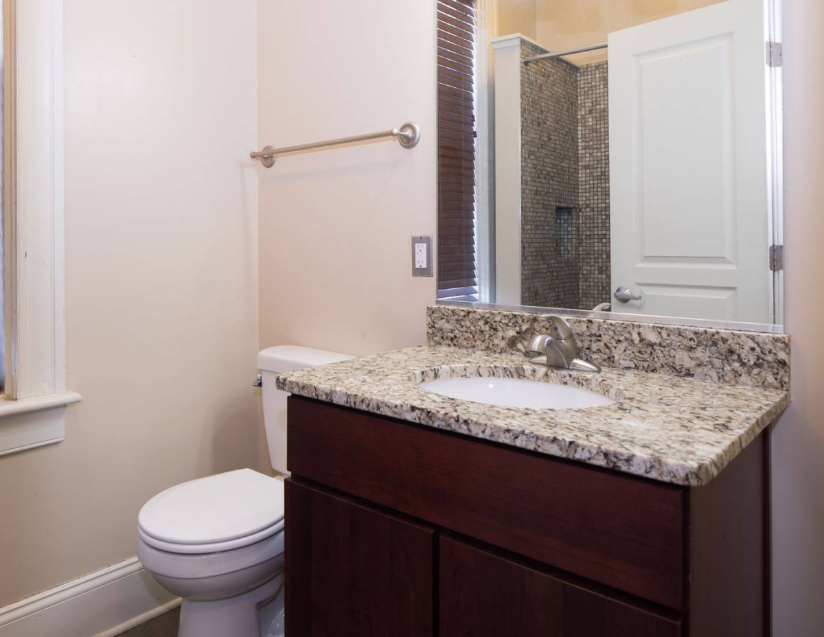 Apartment for rent at 411 N Adams St #8, Richmond, VA 23220