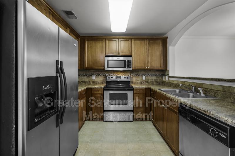 Townhouse for rent at 70 Winter Lake Circle, Port Wentworth, GA 31407
