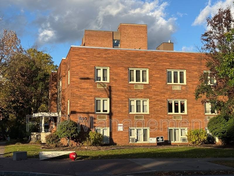 Apartment for rent at 610 E Ave #5G, Rochester, NY 14607