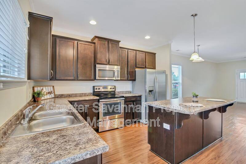 Townhouse for rent at 208 Ventura Place, Pooler, GA 31322
