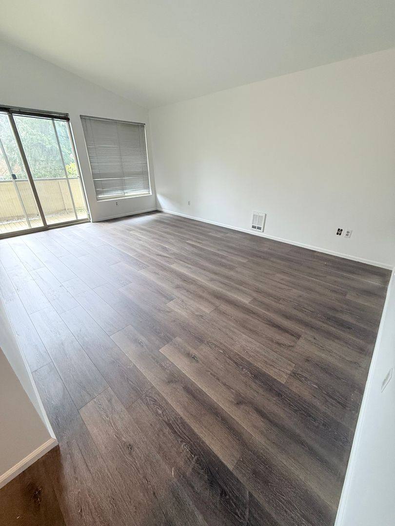 Apartment for rent at 12348 33rd Ave NE, Seattle, WA 98125