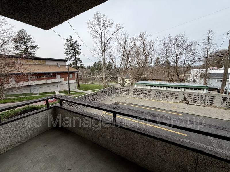 Apartment for rent at 1622 W 7th Ave #103, Spokane, WA 99204