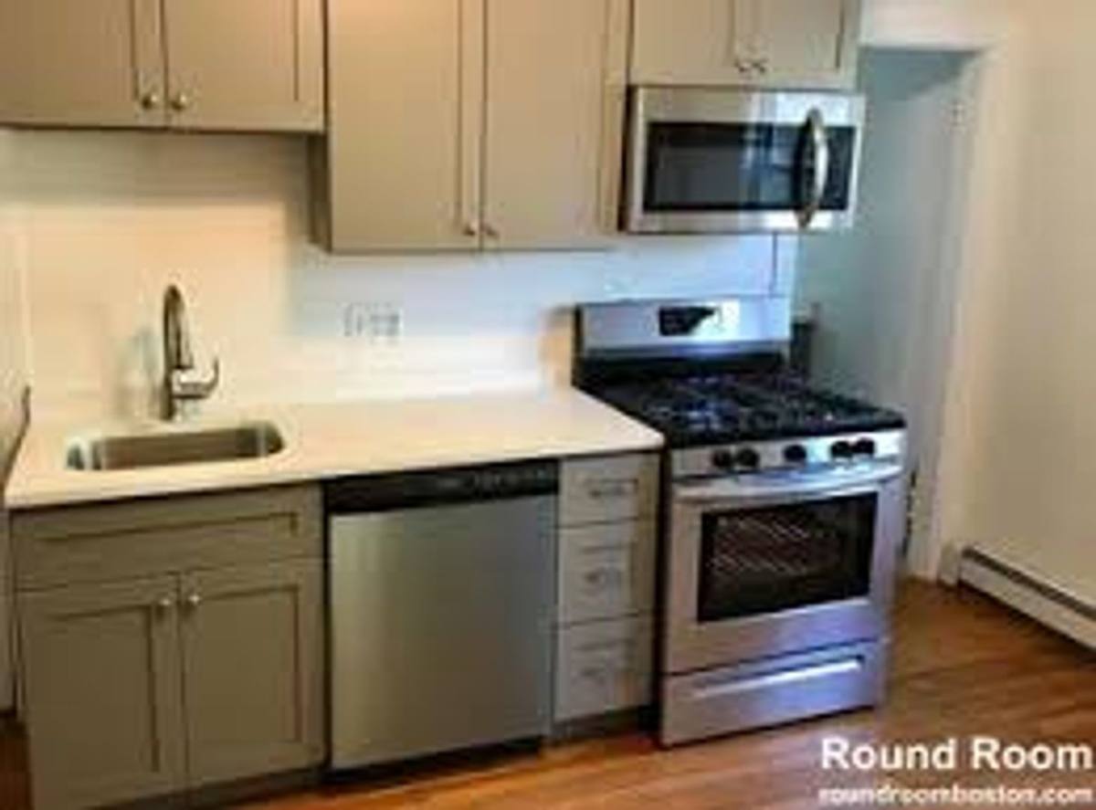 Townhouse for rent at 110 Kenrick St #2, Brighton, MA 02135