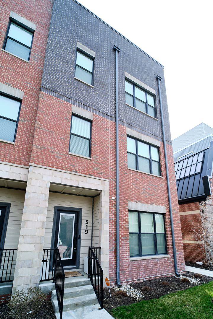 Townhouse for rent at 124 519 Fulton St, Indianapolis, IN 46202
