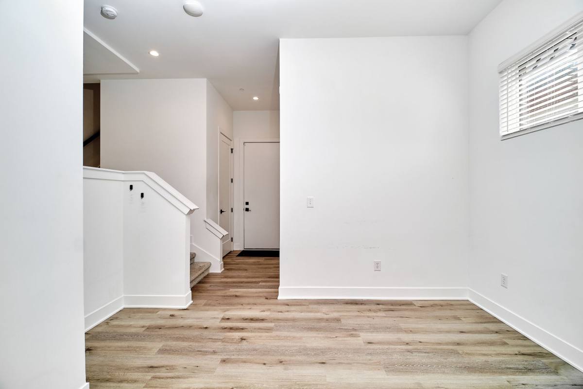 Townhouse for rent at 124 519 Fulton St, Indianapolis, IN 46202