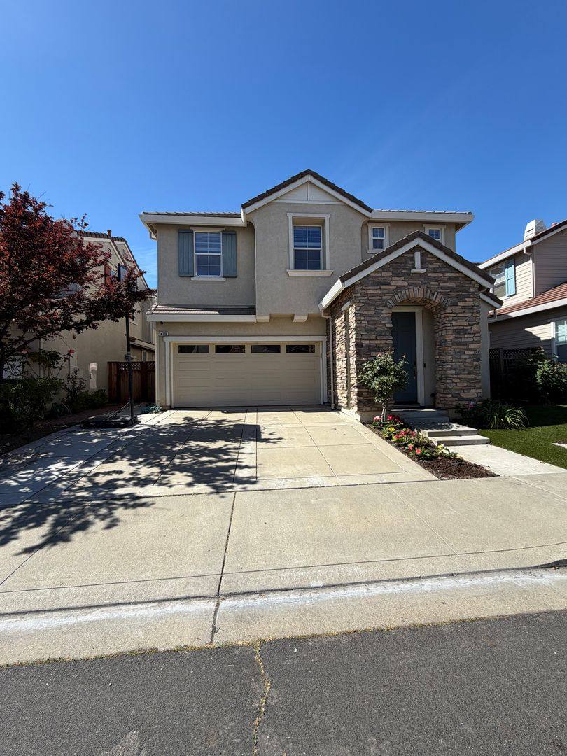 House for rent at 34178 Valle Dr, Union City, CA 94587