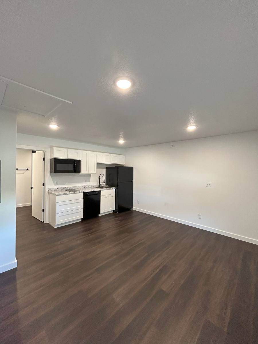 Apartment for rent at 114 Carter St SW, Mitchellville, IA 50169