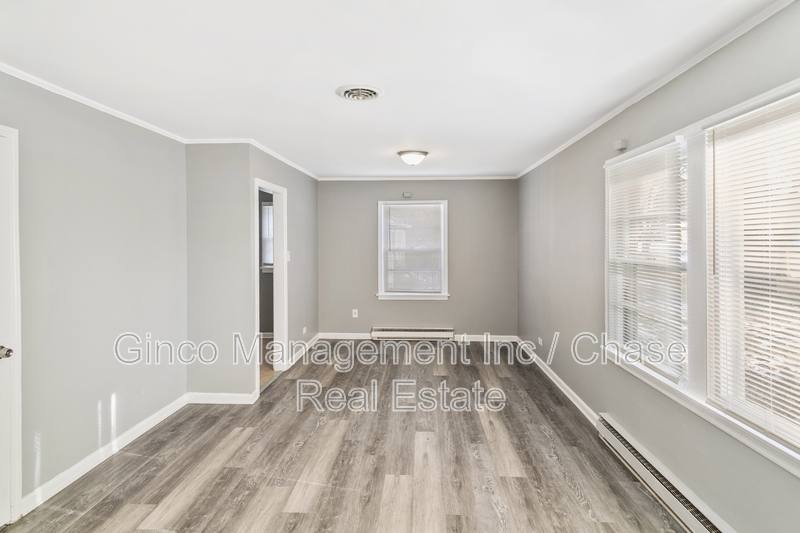 House for rent at 17306 Holmes Ave, Hazel Crest, IL 60429