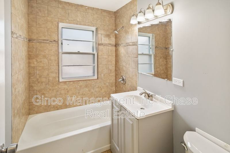 House for rent at 17306 Holmes Ave, Hazel Crest, IL 60429