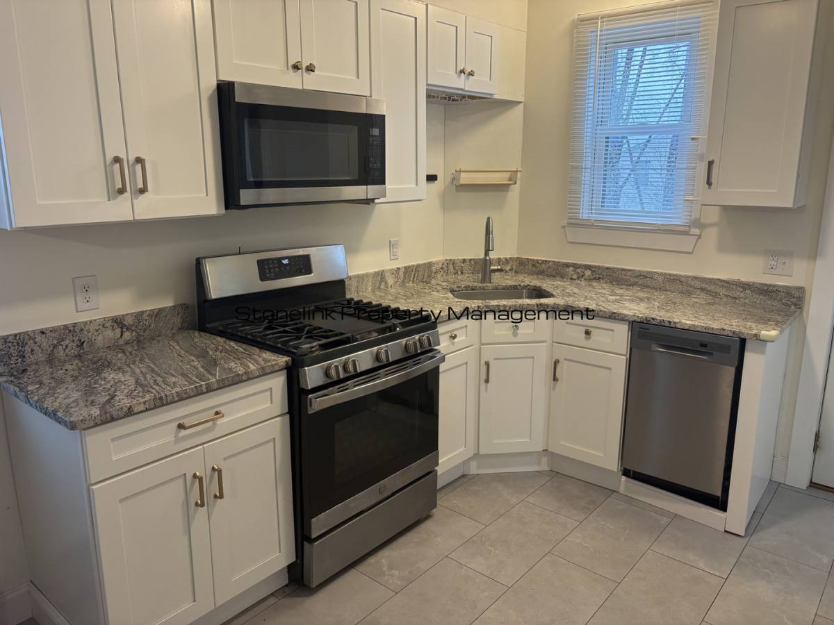 Apartment for rent at 124 Leo Ave, Providence, RI 02904