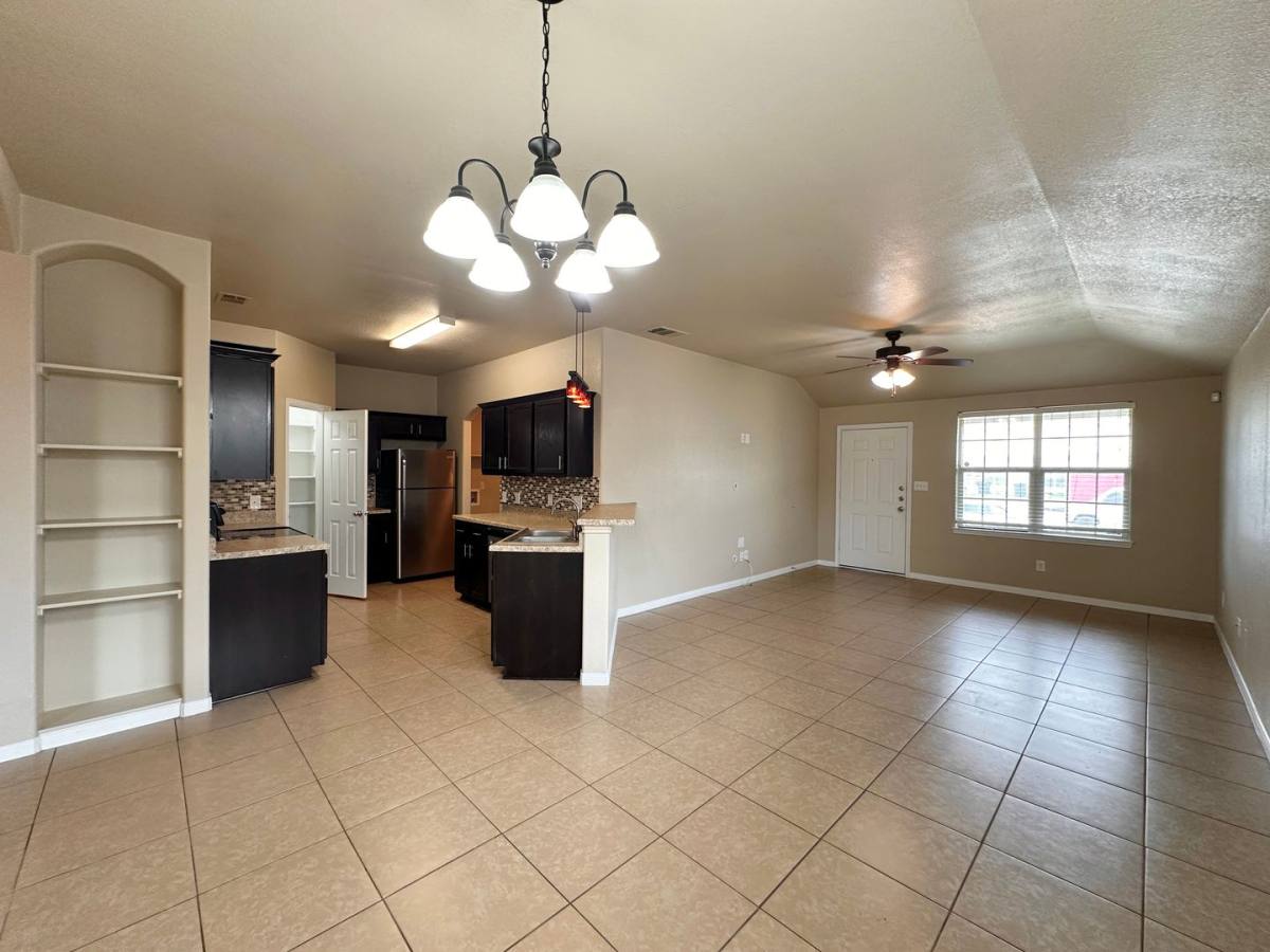 Townhouse for rent at 1306 Cavalry Lane, Killeen, TX 76549