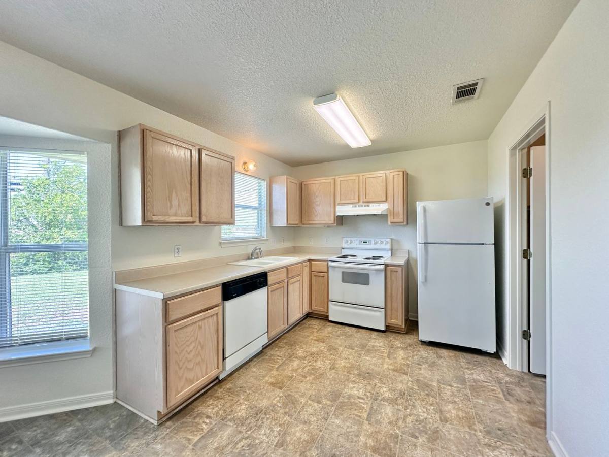 House for rent at 2508 Edgefield St, Killeen, TX 76549