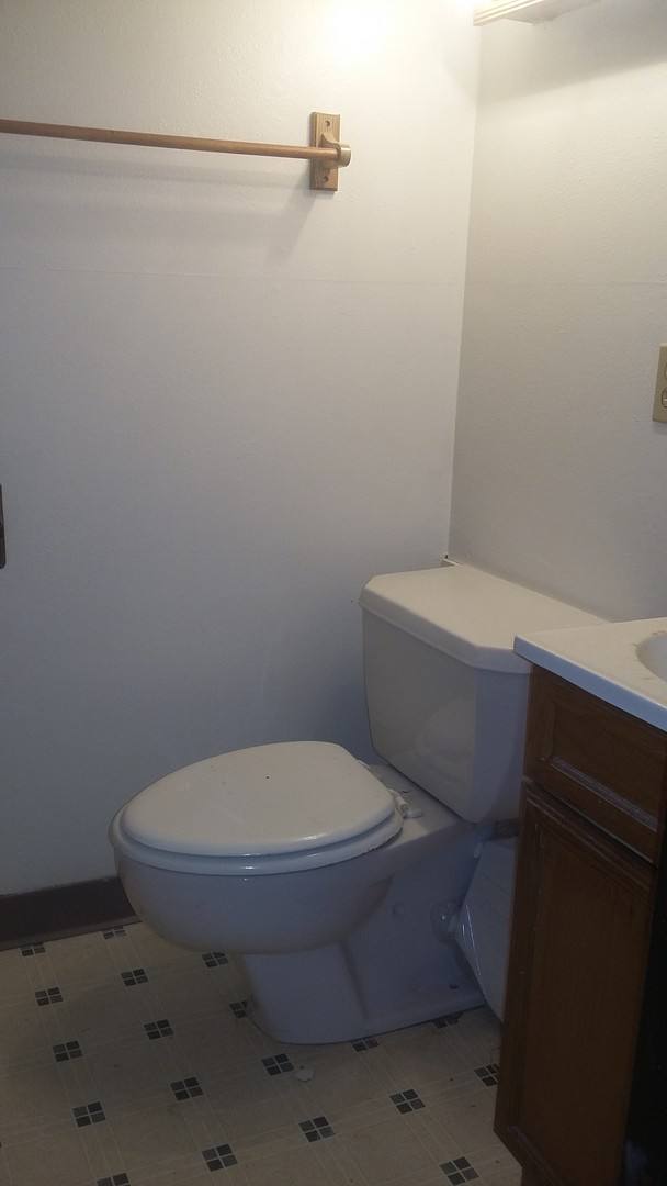 House for rent at 1017 4th St, Bremerton, WA 98337