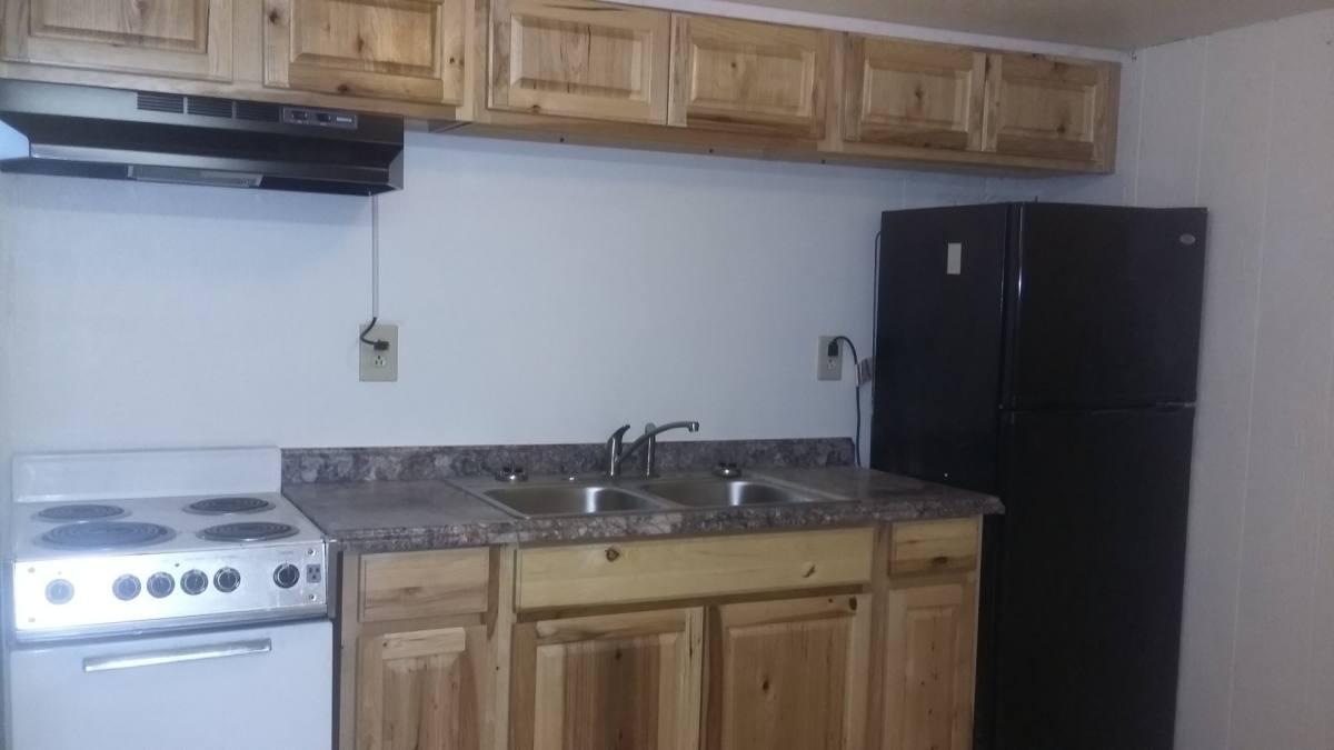 House for rent at 1017 4th St, Bremerton, WA 98337