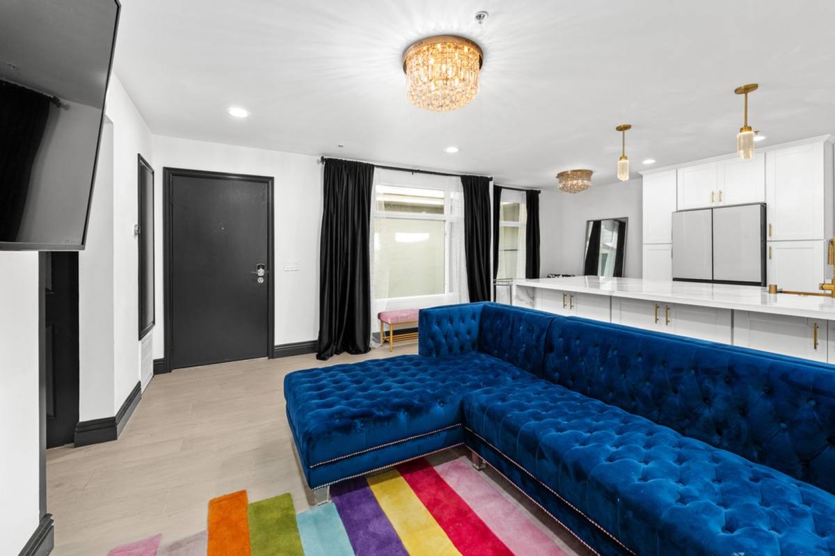 Apartment for rent at 602 W Fir St, San Diego, CA 92101