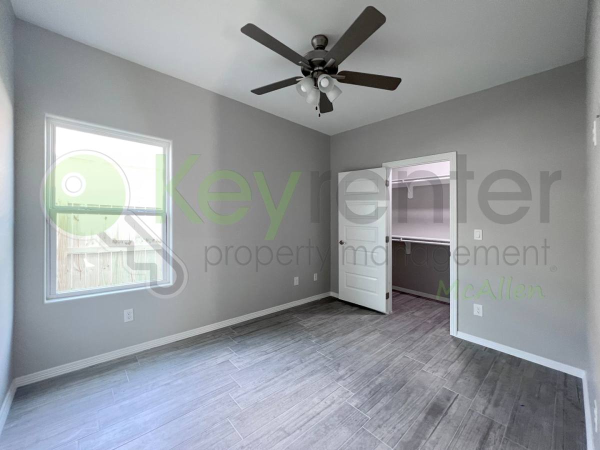 Apartment for rent at 1812 Redbud Lane, Weslaco, TX 78596